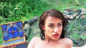 MOFOS WW: Hannah Sweet ramming hard in the Paris