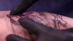 Alt Erotic: Tattooed blonde desires the best sex