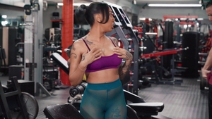 Brazzers: Gym Rendezvous: Kona's Wet Lesson