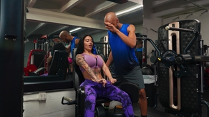 Brazzers: Doggystyle F**k with Muscular Man and Shaved Beauty