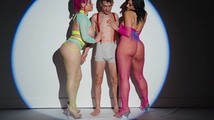 Brazzers: Curvy Babes Share the Oil