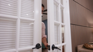 Brazzers: Massaging the Mrs. With More